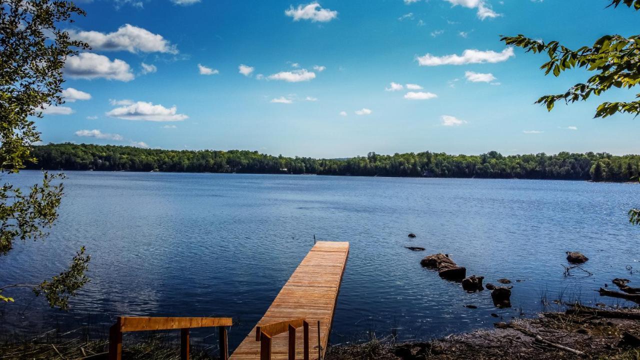 Yourtes Glamping Du Poisson Blanc Notre-Dame-du-Laus Exterior foto