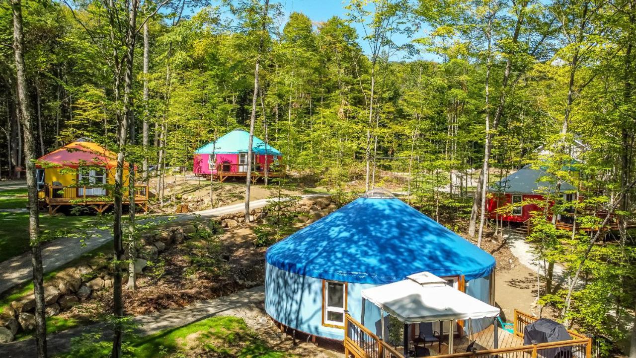 Yourtes Glamping Du Poisson Blanc Notre-Dame-du-Laus Exterior foto