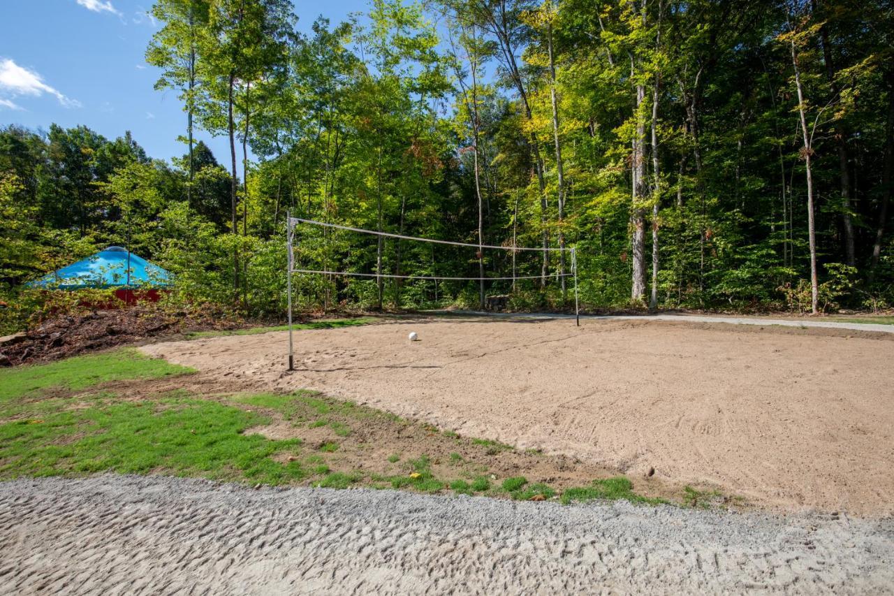 Yourtes Glamping Du Poisson Blanc Notre-Dame-du-Laus Exterior foto